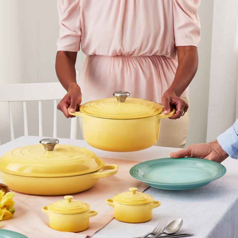 5.3L Round Dutch Oven - Camomille professional product photo ready to upload to shopify